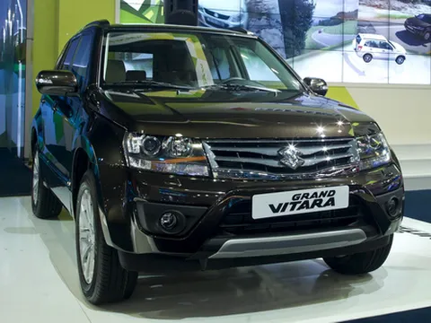 Suzuki giới thiệu Grand Vitara 2013